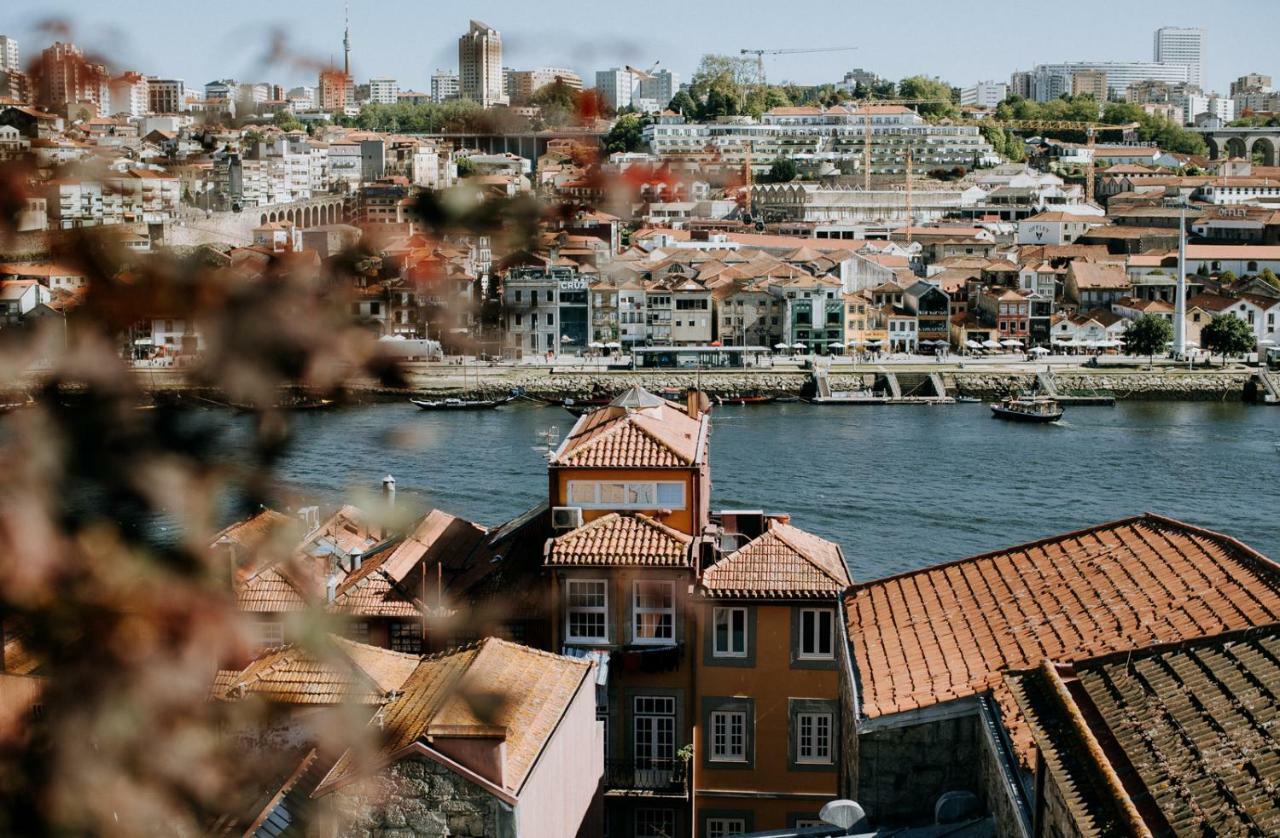 Quarto Premium com Varanda e Vista Rio