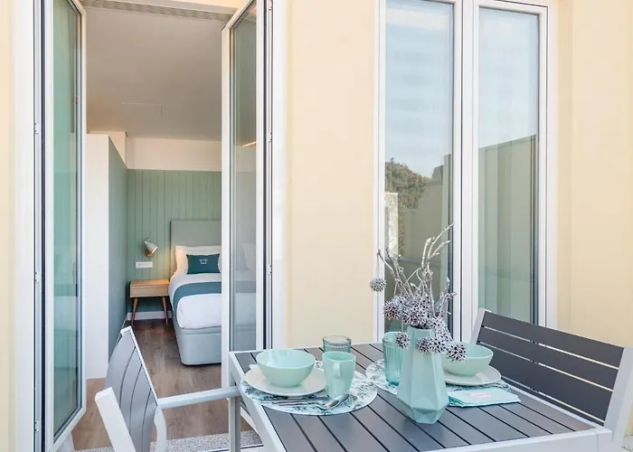 7 Bridges Estudios- Porto-Houses And Suites