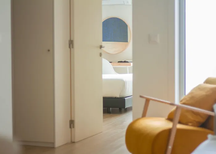 Room Select Porto Suites